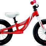 子供用自転車にブームの予感。話題のSTRIDERのような自転車を大手メーカーも出してきました。