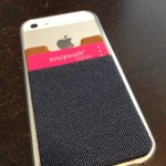 「Sinji Pouch Denim Classic」スマホにカードを収納できるポケットシンジポーチのデニムモデルがお洒落でよかった!