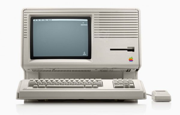 2 Macintosh XL 1985 600x384