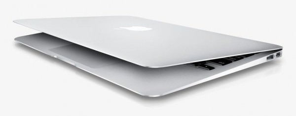 27 MacBook Air 2010 600x235