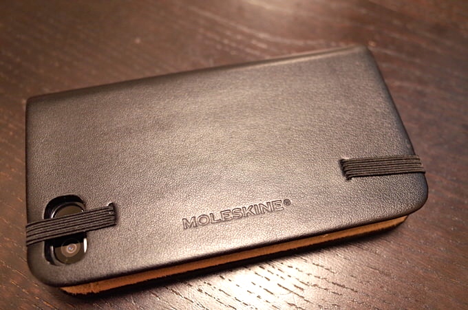 Iphoneaccessory moleskine case 7