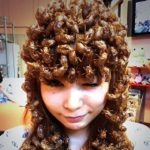 今年も閲覧注意！中川翔子さんがTwitterで毎年恒例の蝉の抜け殻ヘアーを公開