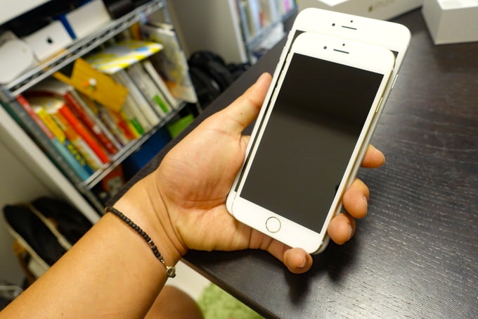 iPhone 6/6 Plusを開封！5sで利用していたSoftBankのSIMはそのまま使えてます｜男子ハック