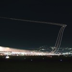 これは銀河鉄道！伊丹空港で飛行機離発着を撮影した動画が美しすぎて話題
