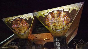 東京ビッグサイトで行われたプロジェクションマッピングが凄いと話題!