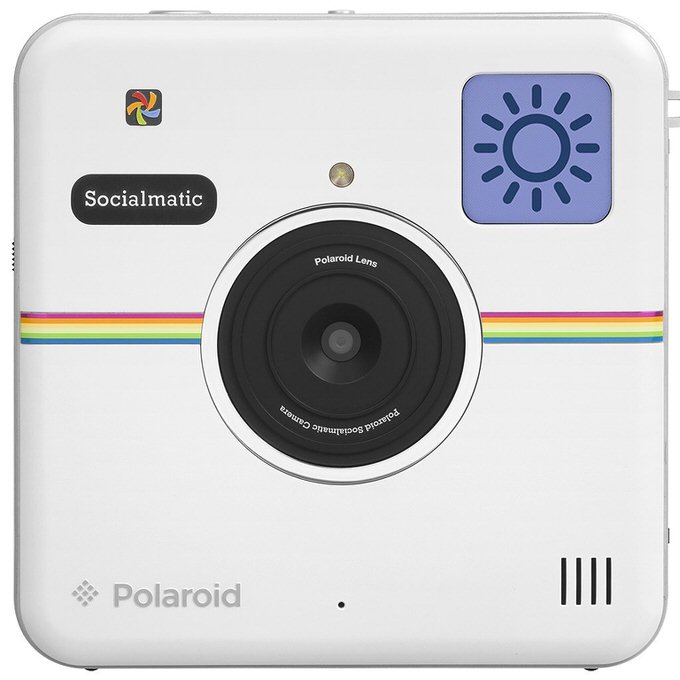 Instagramのアイコンの形をしたポラロイドカメラが予約開始