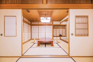 ぱくたそ 温泉旅館のフリー素材を公開!美女の入浴シーンフリー素材は第2弾で公開予定