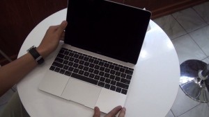 新型MacBookのベンチマーク公開!2011年モデルのMacBook Airを下回る
