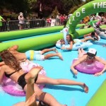超楽しそう!都心の道路に巨大ウォータースライダーが出現「Slide the City(スライド・ザ・シティ)」が日本初上陸