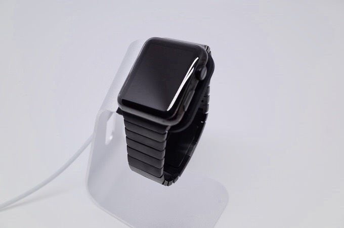 Apple watch stand 8