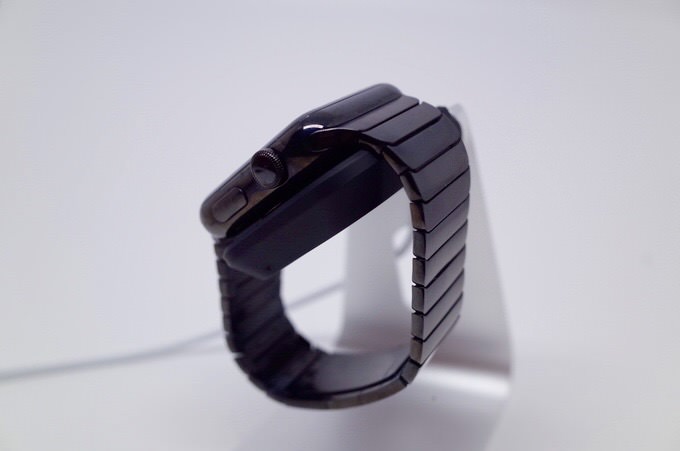 Apple watch stand 9