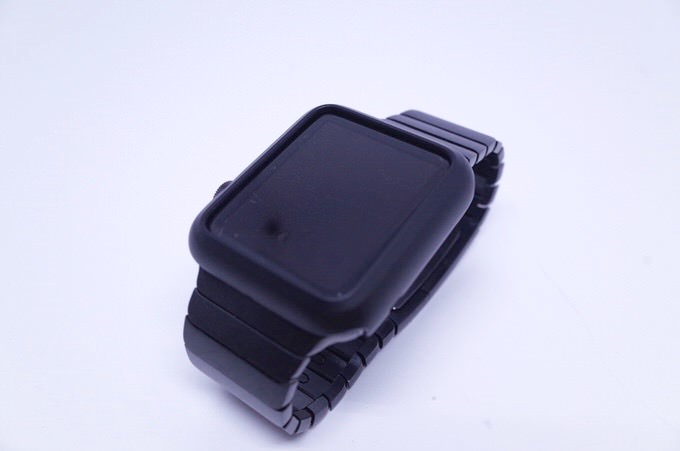 【レビュー】かなり良い！Apple Watch スペースグレイに一番似合うケースSpigen「Thin Fit（Black）」