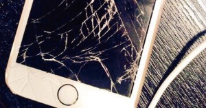 今年も登場!最速でiPhone 6sを割った人がTwitterで話題