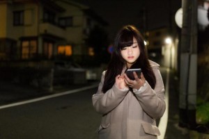 要注意!歩きスマホ等を狙った「当たり屋」が増加中