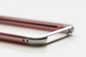 「iPhone SE」専用、超々ジュラルミン製高級バンパーが最大51%OFFセール中