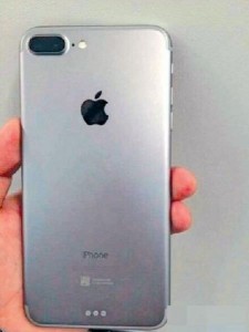 「iPhone 7/7 Plus」のデザインは既に流出した写真のとおり、Smart Connectorも搭載?