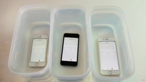 iPhone SEは水中に1時間浸かっていても動作、耐水性能はiPhone 6sと同等