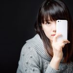 マジか?滋賀県が「スマホを他人に向けるだけで摘発」、条例改正を検討中