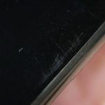 【悲報】iPhone 7(ジェットブラック)はポケットに入れただけでも傷が!?