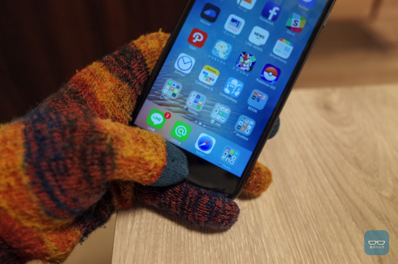 iPhone 7のホームボタンはスマホ対応手袋では動かない？ユニクロの手袋は動作するという報告あり
