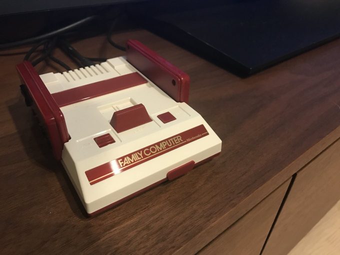 mini-famicom.JPG