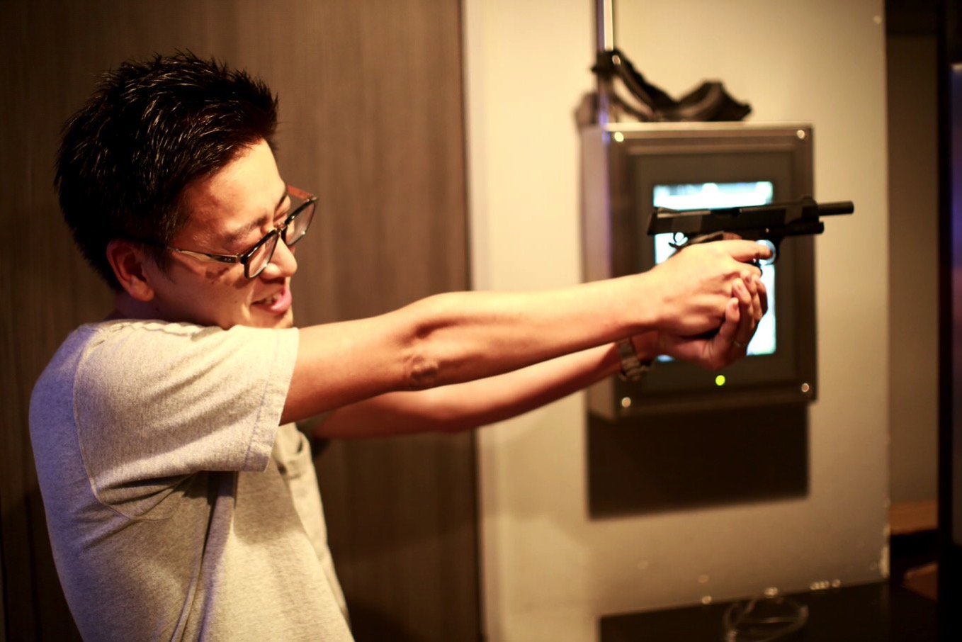 shootingbar-ea-10.JPG shootingbar-ea-10.JPG