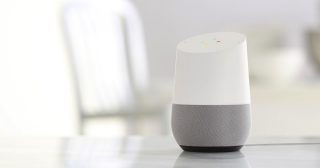 Googleのスマートスピーカー「Google Home」、日本で10月より発売へ