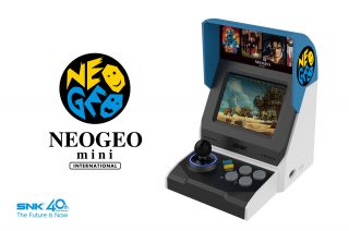 「NEOGEO mini」を正式発表、名作・傑作タイトルを40作内蔵 3.5インチディスプレイも搭載