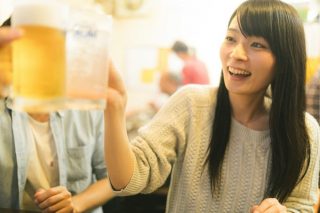 セブン-イレブン、生ビールを100円で試験販売へ 「セブンはじまったな」「トラブル起きそう」