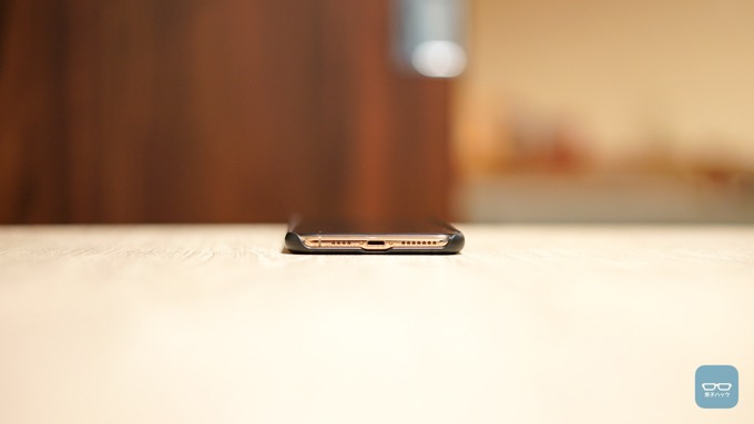 iphone-xs-max-spigen-11