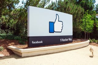 FacebookとInstagramの大規模な障害、原因は「サーバー設定の変更」