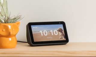 「Amazon Echo Show 5」発売、5.5インチのディスプレイ付きスマートスピーカー