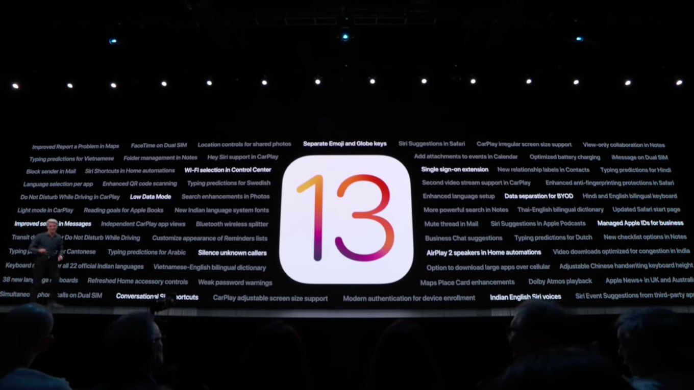 iOS 13、3つの困惑ポイントを解決「半角スペースが打てない」「アプリのアップデートが消えた」「充電が80%から進まない」