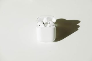 2021年発売の「AirPods（第3世代）」のパーツがリーク、名称は「AirPods Small」か