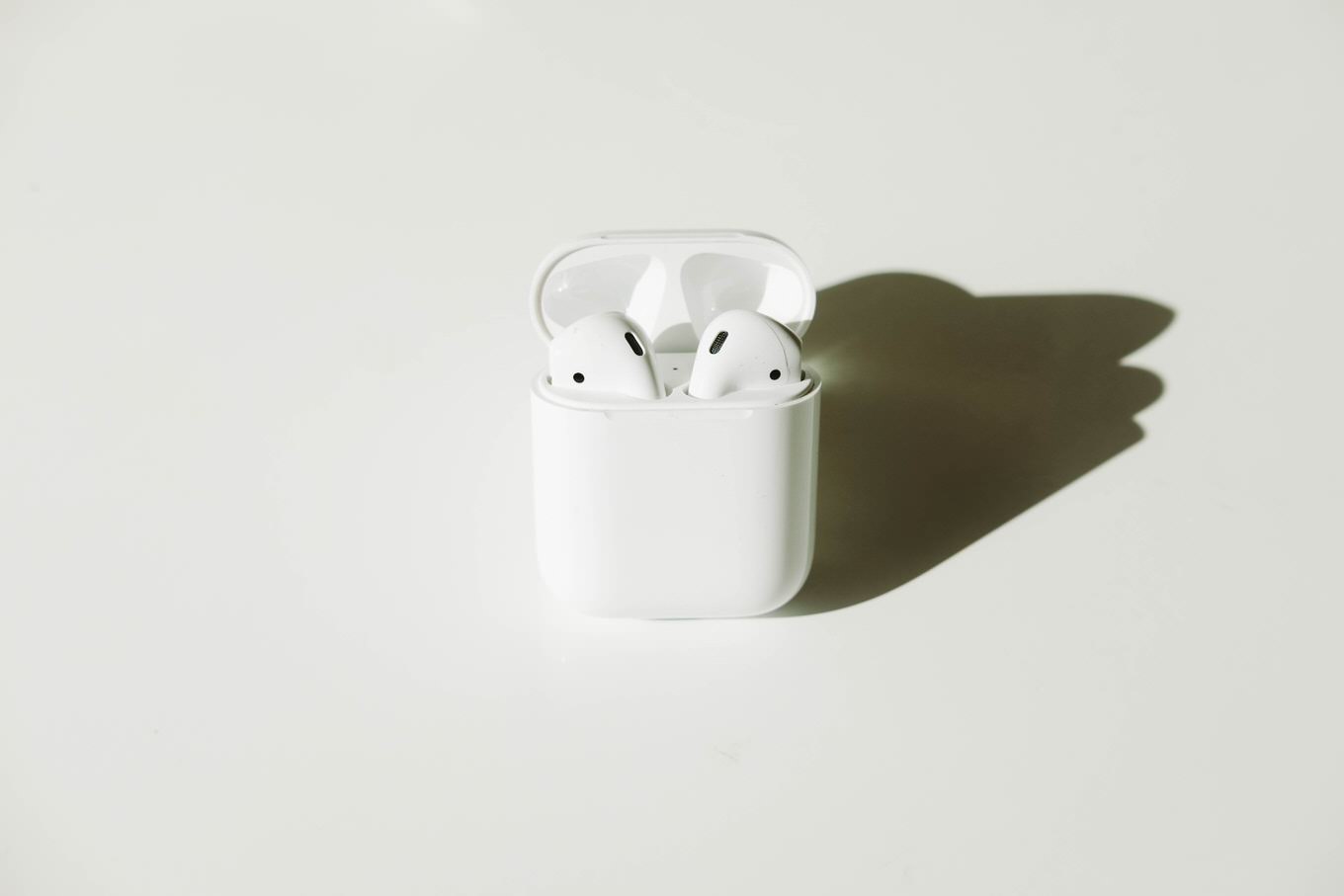 「AirPods」シリーズは来年刷新、AirPods Proはデザインも変更