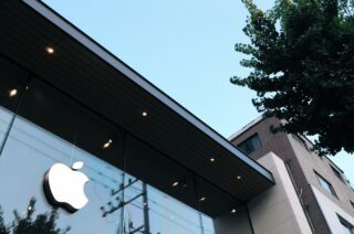 Apple、「iPhone 15」発表イベントの翌日から一部の新製品を店頭で販売か