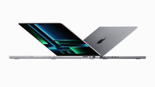 より省電力のディスプレイを搭載した14インチ/16インチのMacBook Proを年内に発売か