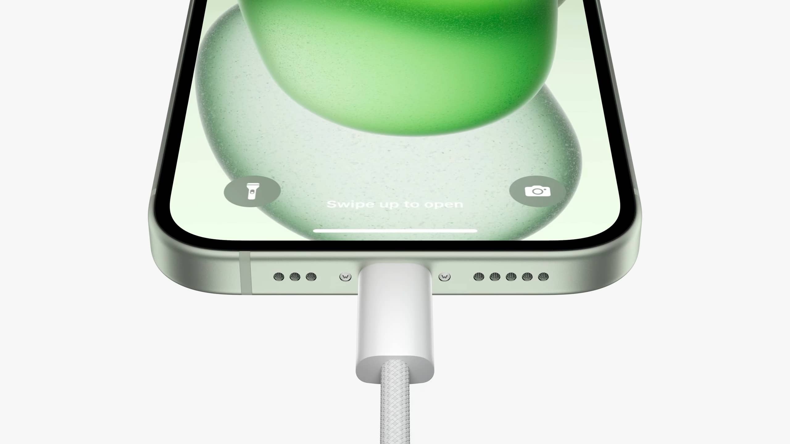 iPhone 15のUSB-C、iPhoneから4.5Wの充電が可能。Proモデルはやはり「USB 3.2 Gen 2」
